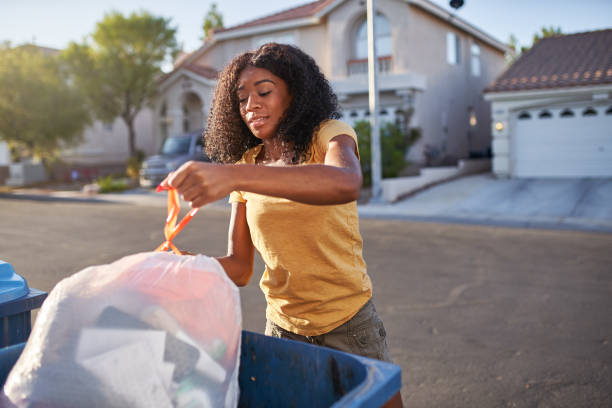 Best Basement Cleanout Services  in Williamstown, KY