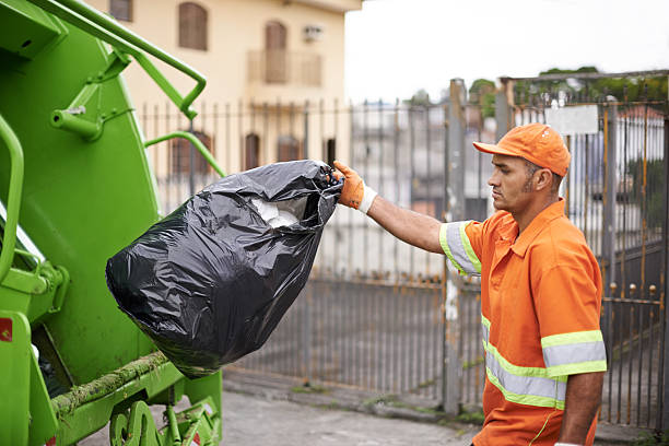 Best Commercial Cleanout Services  in Williamstown, KY